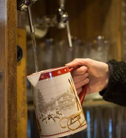 ユースホステル Le Refuge Du Lachat