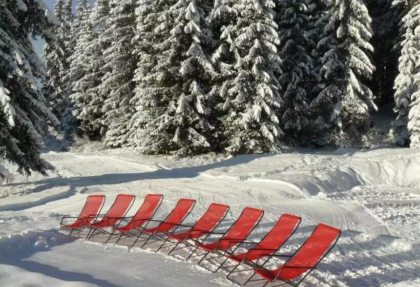ユースホステル Le Refuge Du Lachat