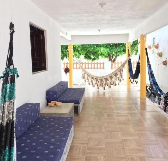 Общежитие Pousada Brisa De Itapuama