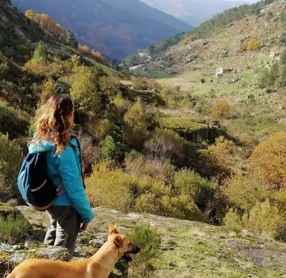 Retkeilymaja Residencial Mira Sol