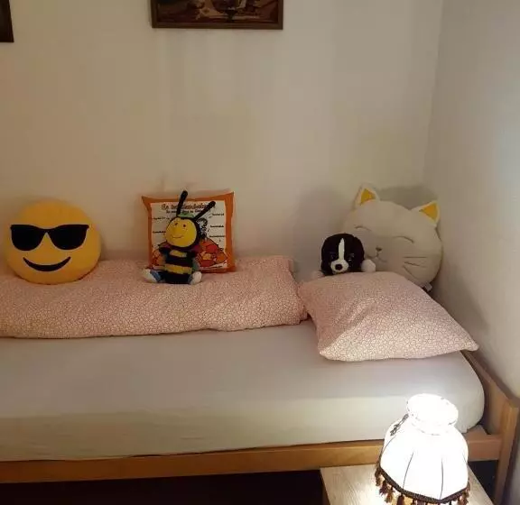 Aamiaismajoitus (B&B) Skihaus Bergheimat   Apartment Zur Piste   Selbstversorgung Oder Ums Eck Gibt Es Ein Gutes Frühstück