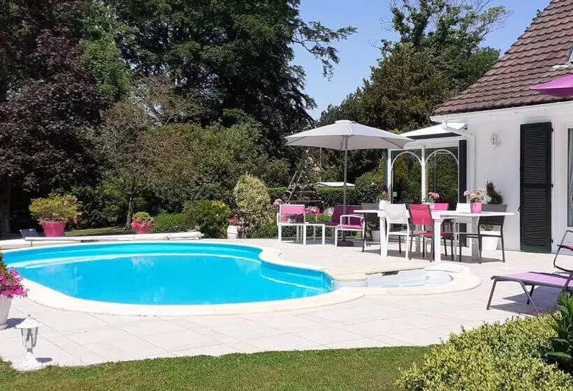 Aamiaismajoitus (B&B) Le Point Du Jour