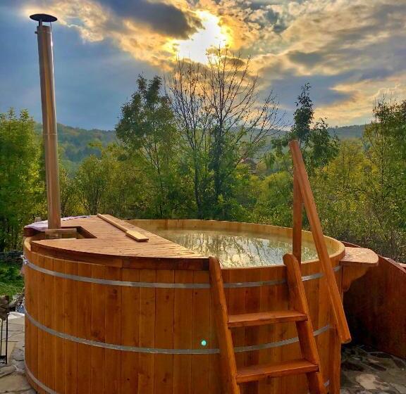 צימר Pensiunea Portas Resort