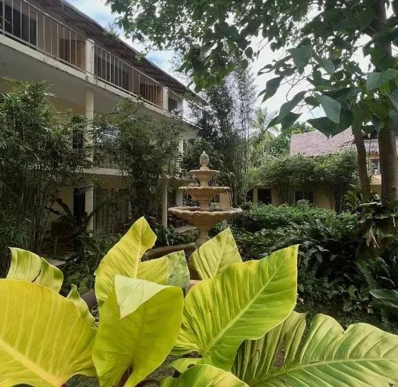 هتل Amor Double Room Fan Room With Swimming Pool Access