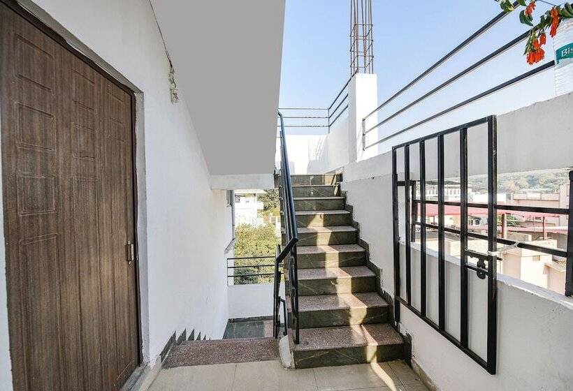 Hotel Fabexpress Pacific View