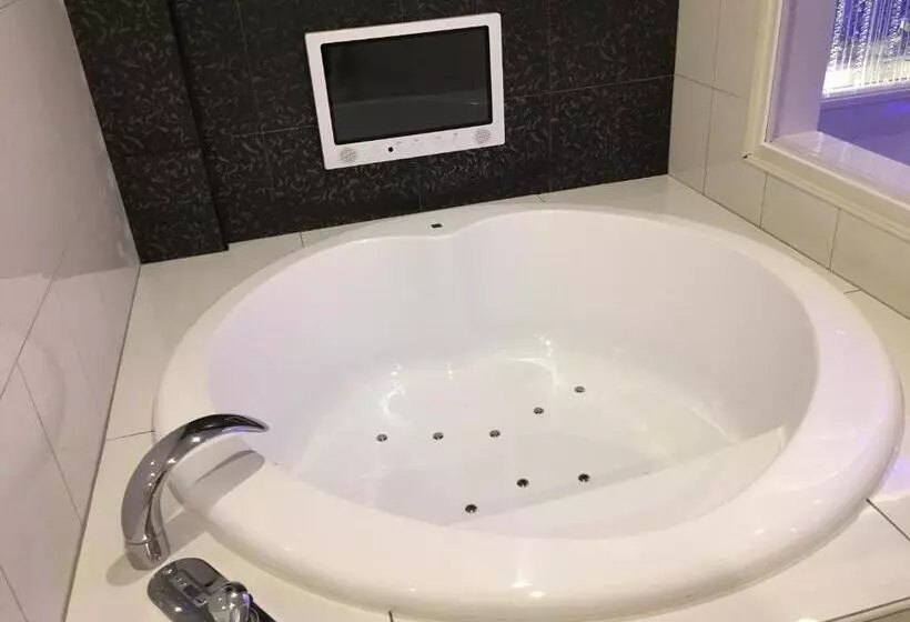 Hotelli H Seven Toyama