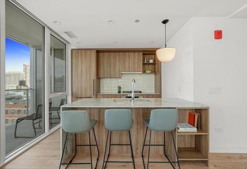 ホテル Level Chicago River North