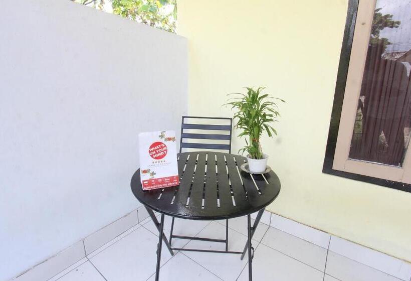 בית מלון כפרי Oyo Life 93260 Bale Kosan