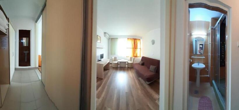 בית מלון כפרי Pescarus