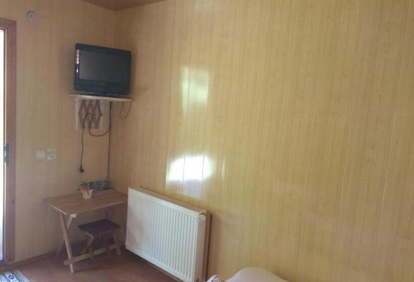 بنسيون Casa Adriana