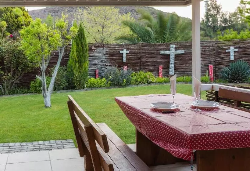 ペンション Karoo Fountain Luxury Guesthouse