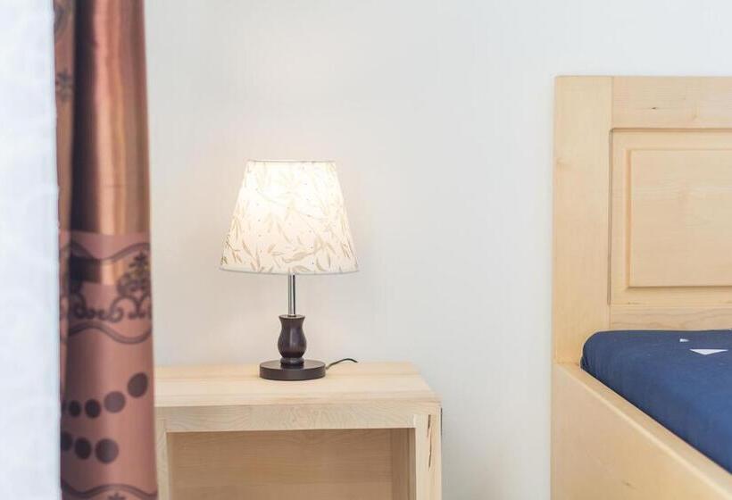 Pensiunea Paradisul Naturii