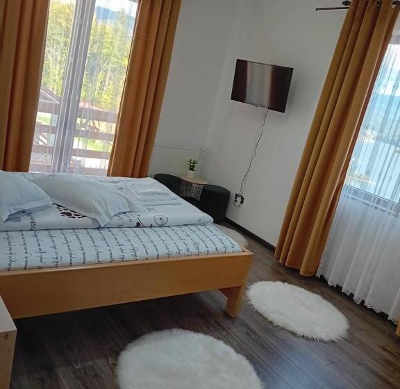 Pensiunea Paradisul Naturii