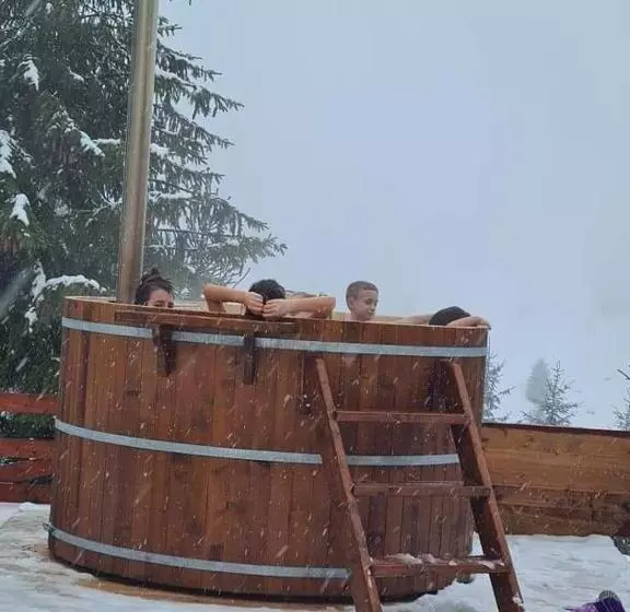 Pensiunea Paradisul Naturii