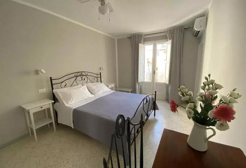 Aamiaismajoitus (B&B) Dimora Bro