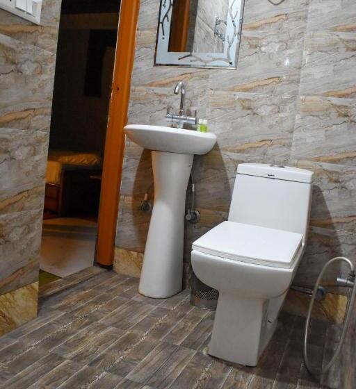 Bed and Breakfast Krishna Vaas