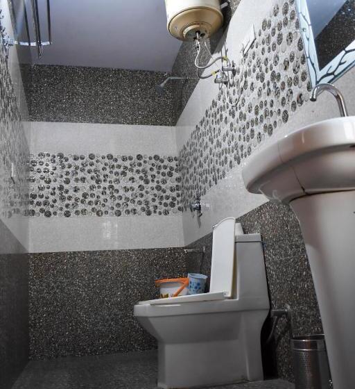 Bed and Breakfast Krishna Vaas