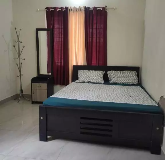 Bench Hotel Vagamon