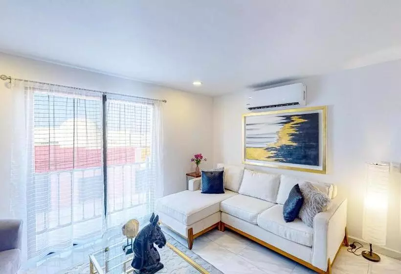 Hotelli Alina 203a @ Morgan Residences