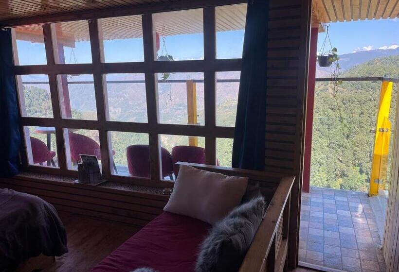 Hotel Baba’s Crazy House