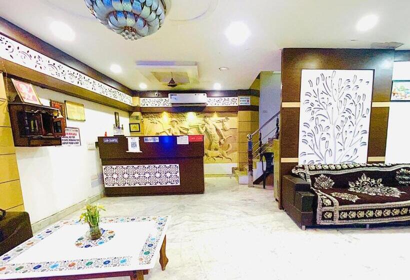 Hotel Blue Ray Family Guest House