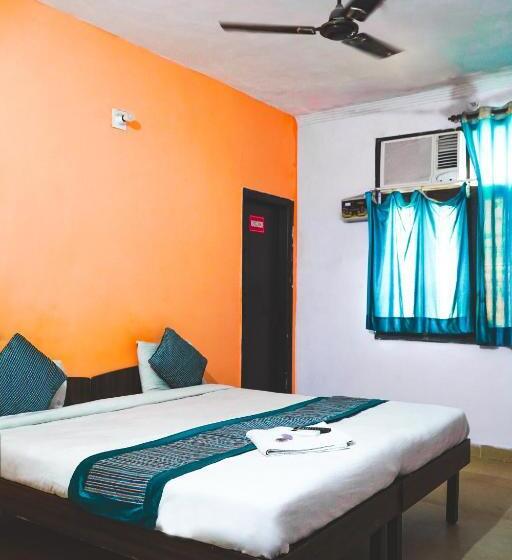 ホテル Lisa Homes Near Terminal 1 Igi Airport Metro