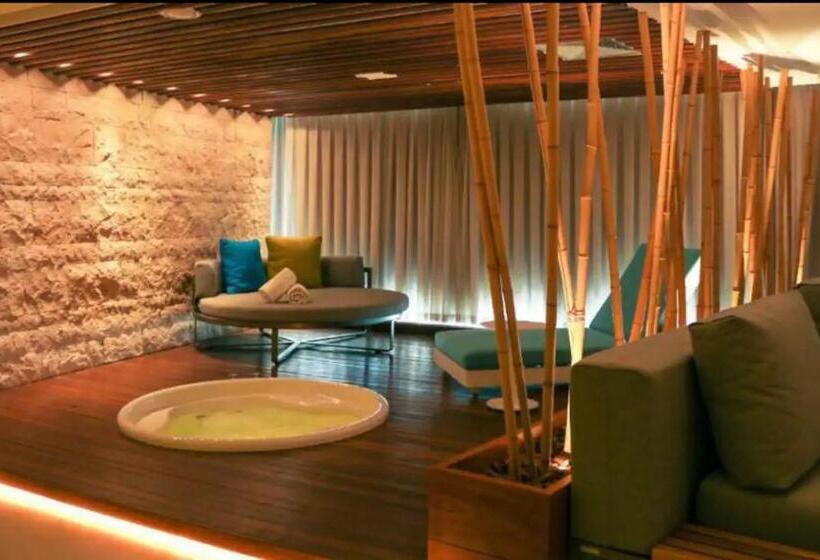 هتل Nacional Apart Lux