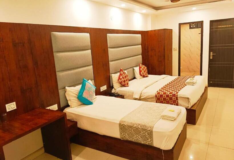 هتل Tej View Near Igi Airport T3