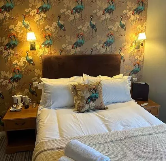 Hotelli The Ardingly Inn