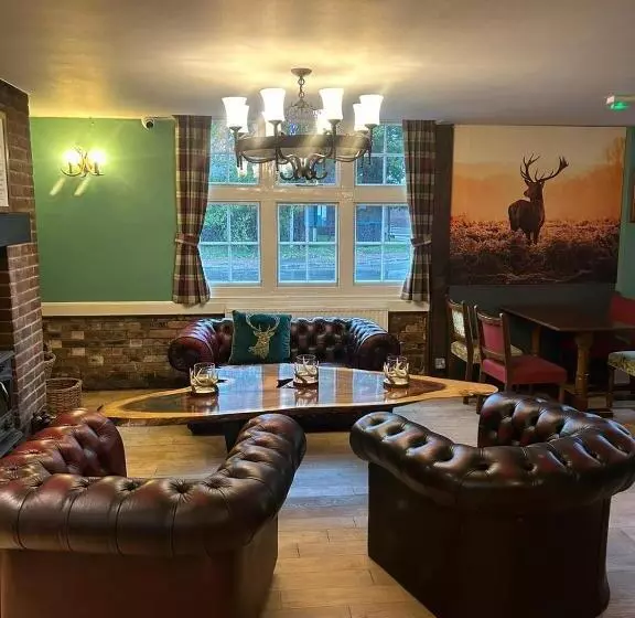 Hotelli The Ardingly Inn