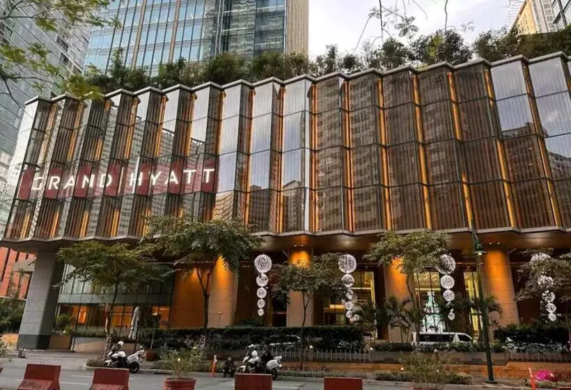 L1 Twin Bed Staycation In Bonifacio Global City 6
