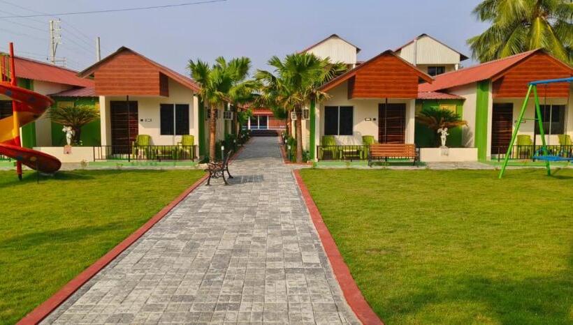 New Mouchak Hotel & Resorts