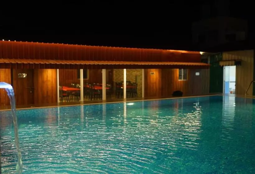 New Mouchak Hotel & Resorts
