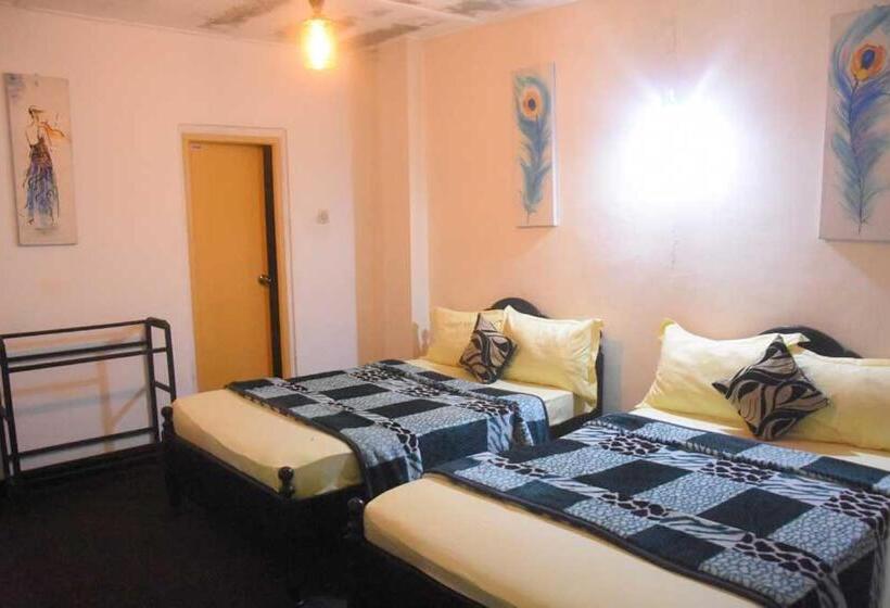 Majatalo Nuwaraeliya Kings Court