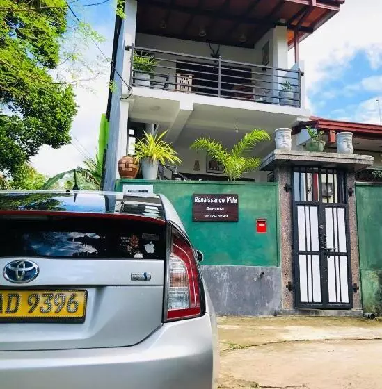 ペンション Renaissance Villa Bentota