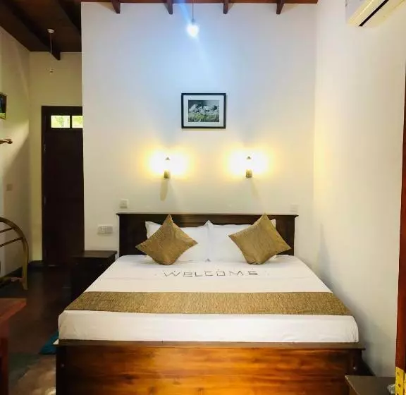 ペンション Renaissance Villa Bentota