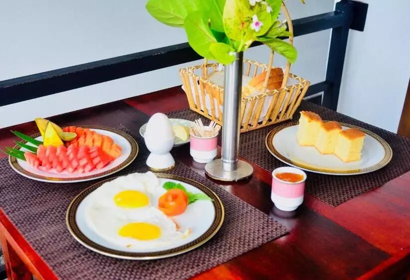 ペンション Renaissance Villa Bentota