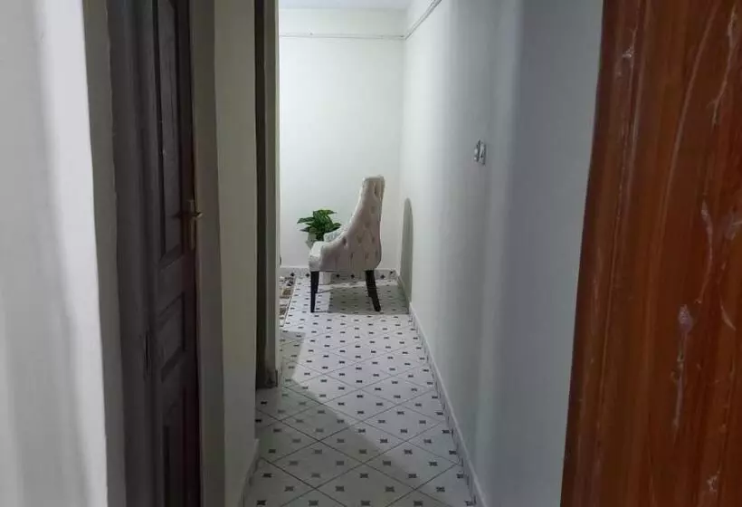 پانسیون Unipro Homes