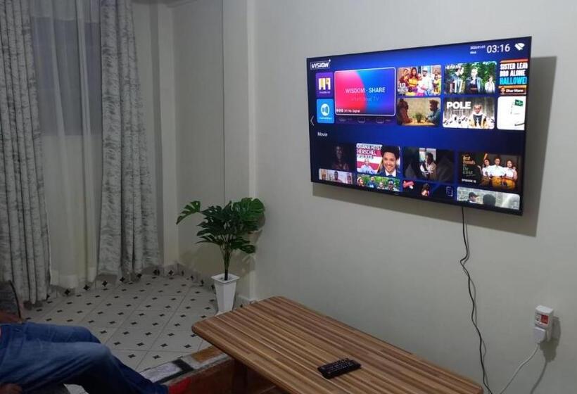 پانسیون Unipro Homes