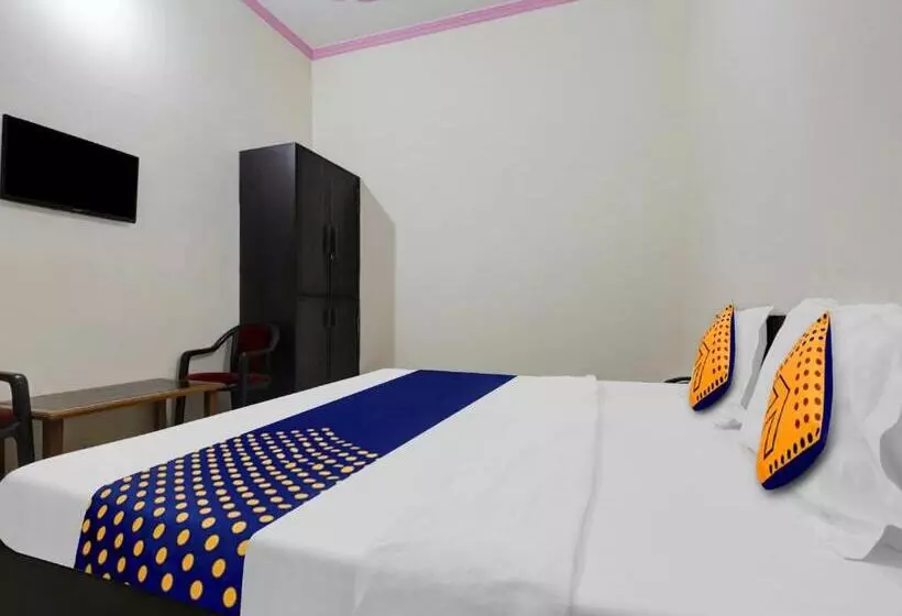 Spot On 81167 Hotel Asdr