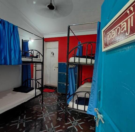 The Goanvibes Hostel And Cafe