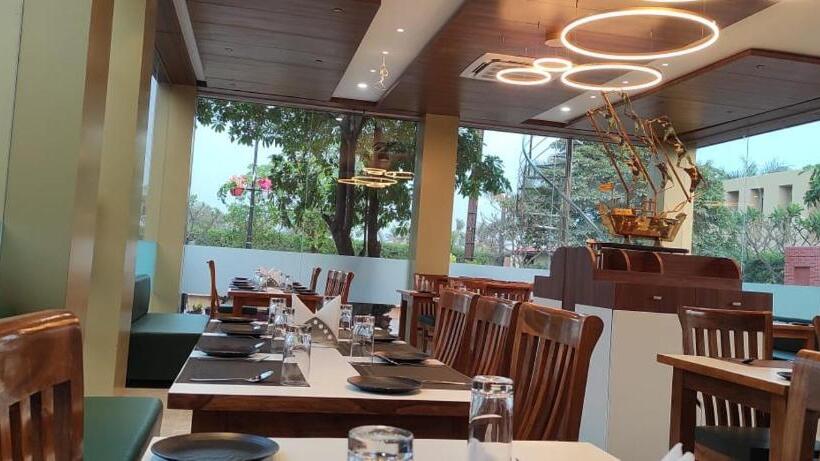 Chandanvan Club & Resort