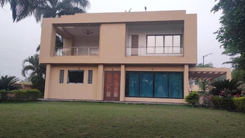 Chandanvan Club & Resort