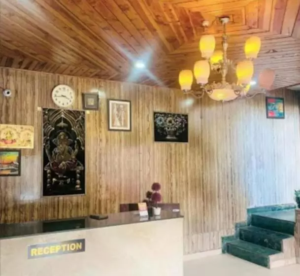 ホテル Ashoka Inn