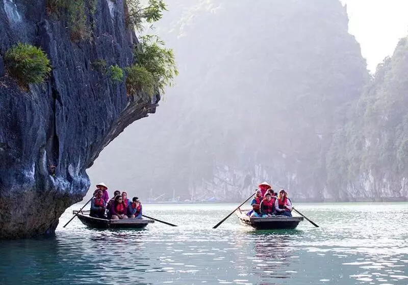هتل Majestic Legend Cruise