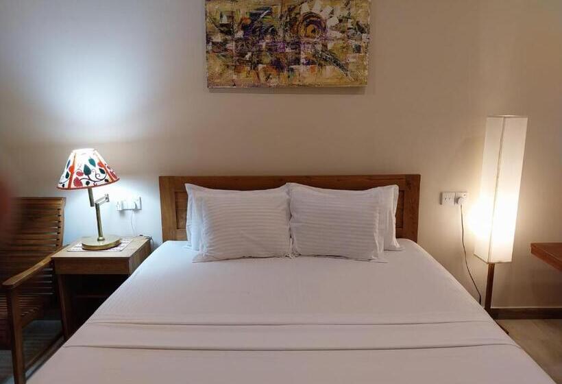 בית מלון כפרי Hiru