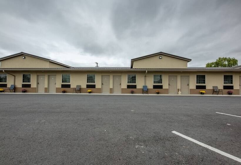 Отель Lock Haven Grandview