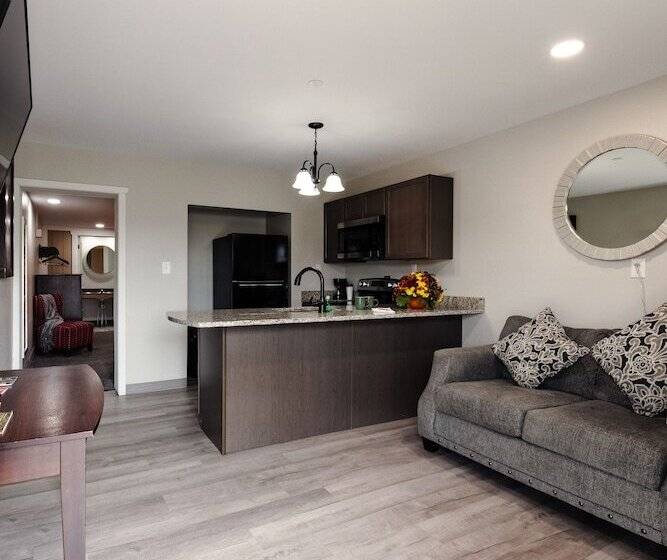 Отель Lock Haven Grandview