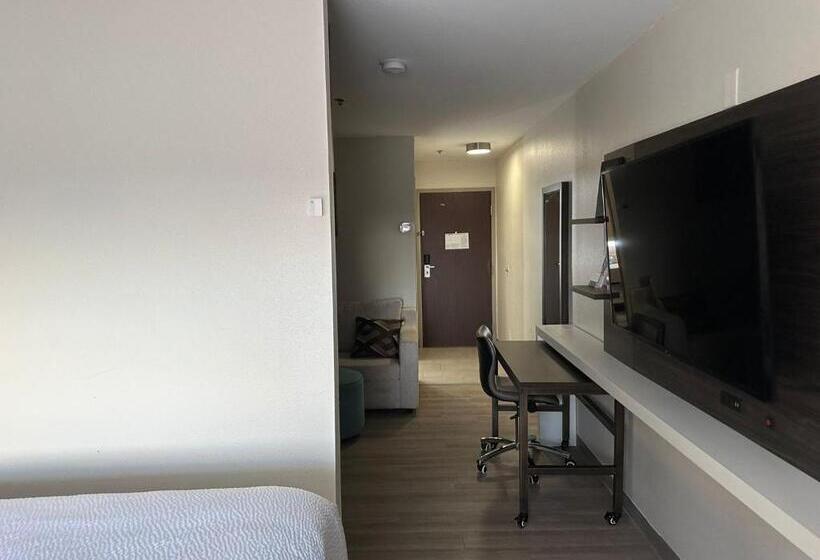 בית מלון כפרי Mainstays And Suites By Choice