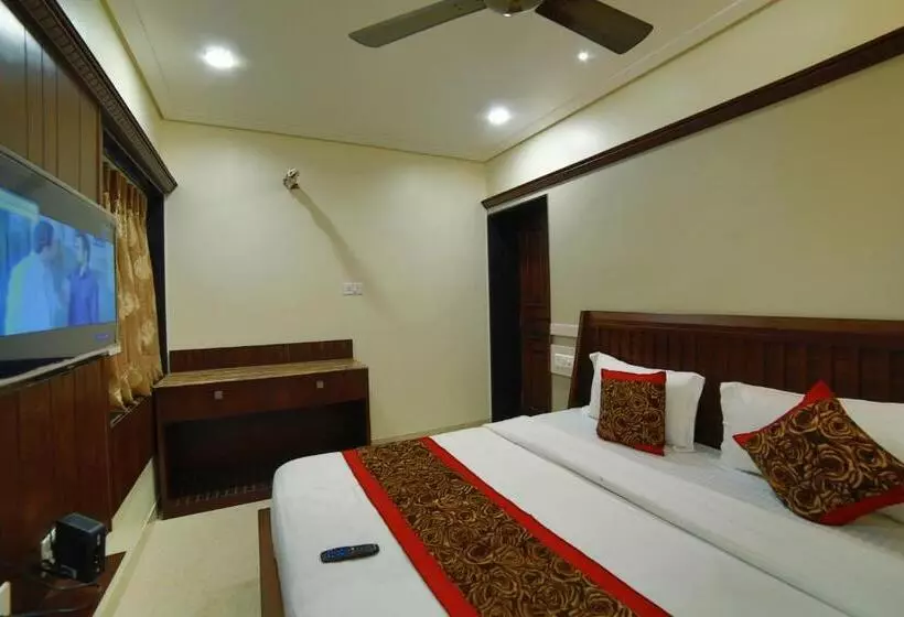ホテル Mid Town Inn Nakki Lake 500 Metter